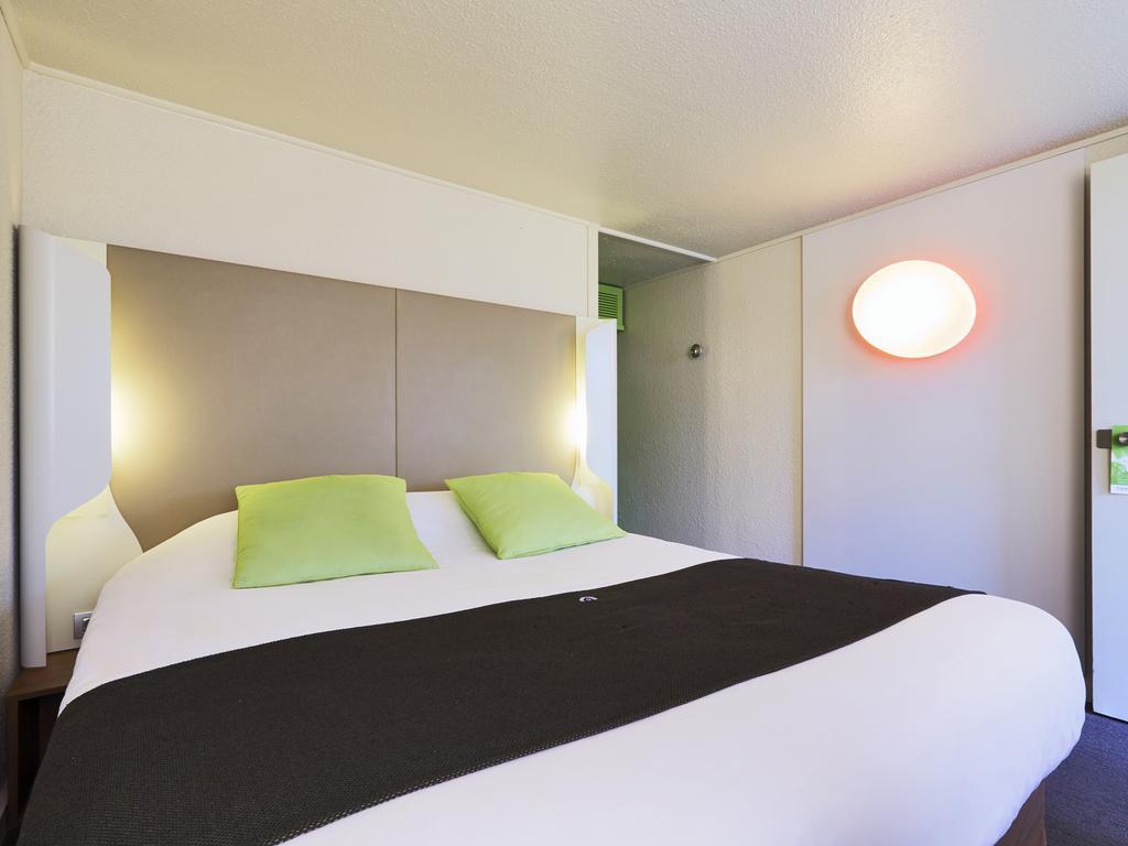 Campanile Reims Ouest - Tinqueux Hotel Exterior photo