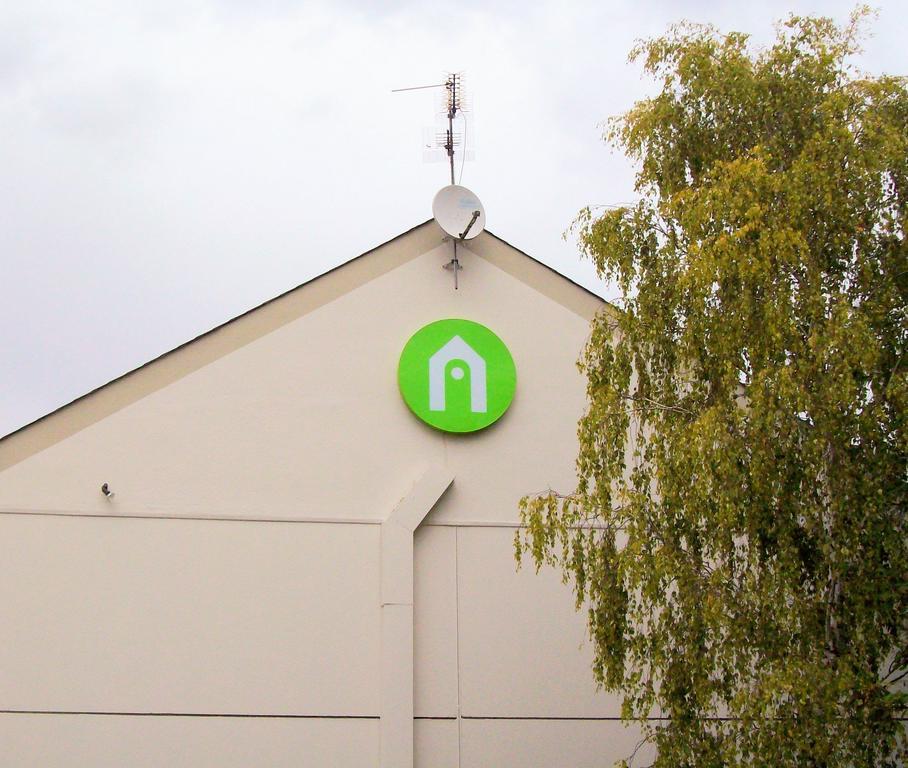 Campanile Reims Ouest - Tinqueux Hotel Exterior photo